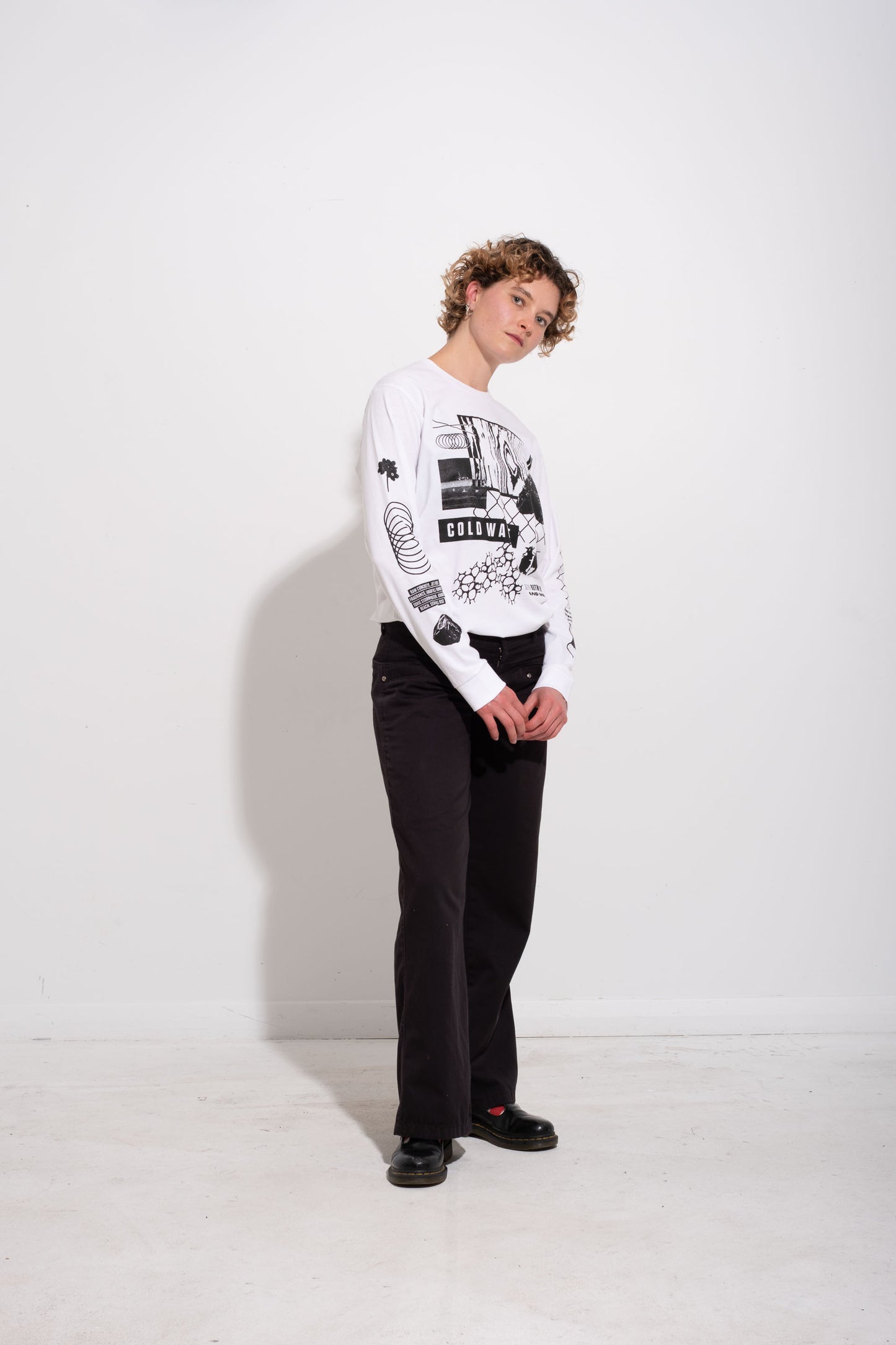 Gravel Beach – L/S Tee (White)