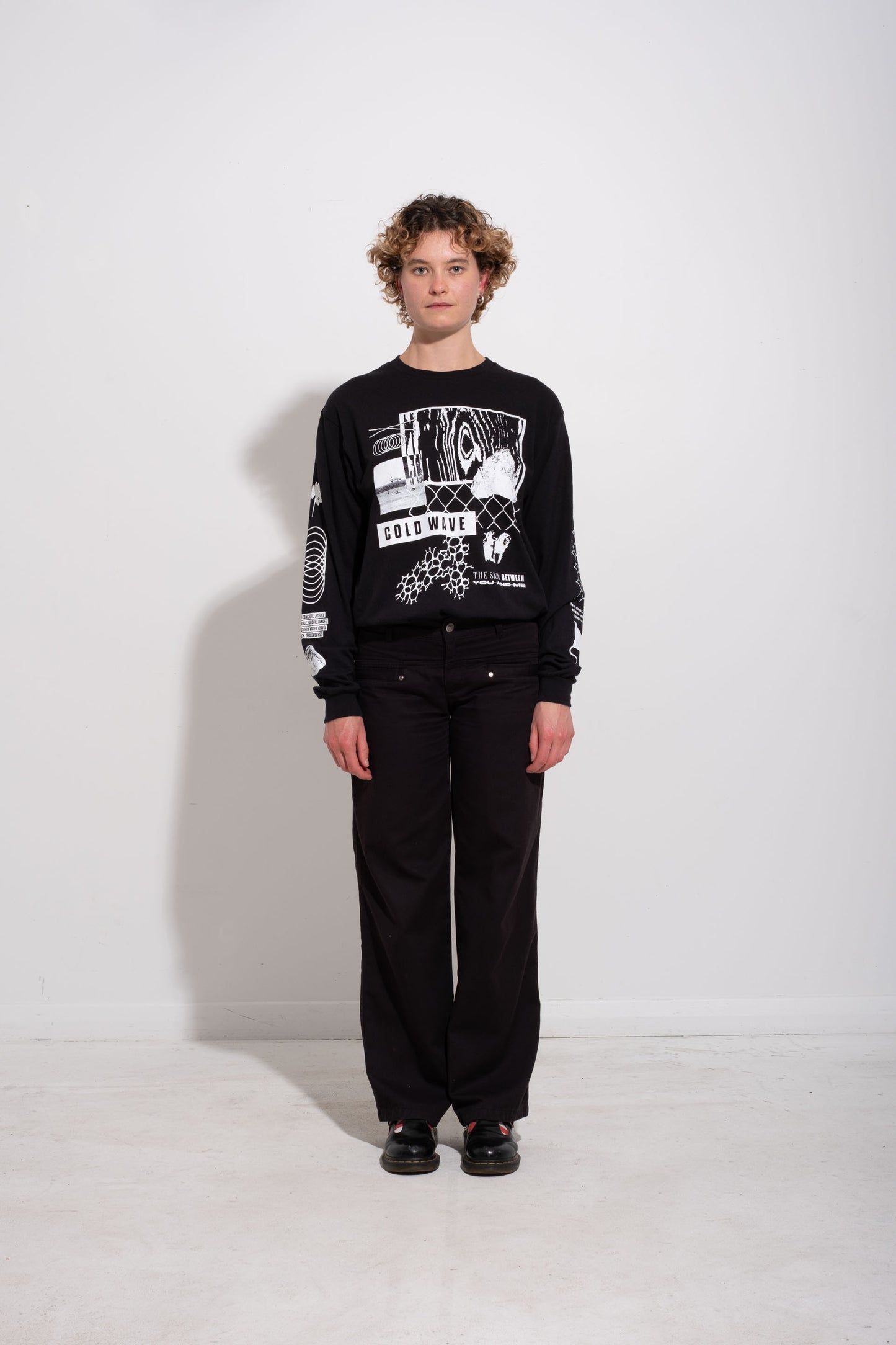 Gravel Beach – L/S Tee (Black)