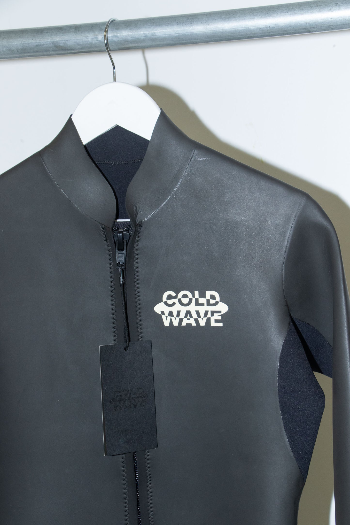 Cold Wave Long Sleeve Vest – Mens Medium